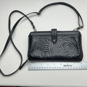 The Sak cross body wallet